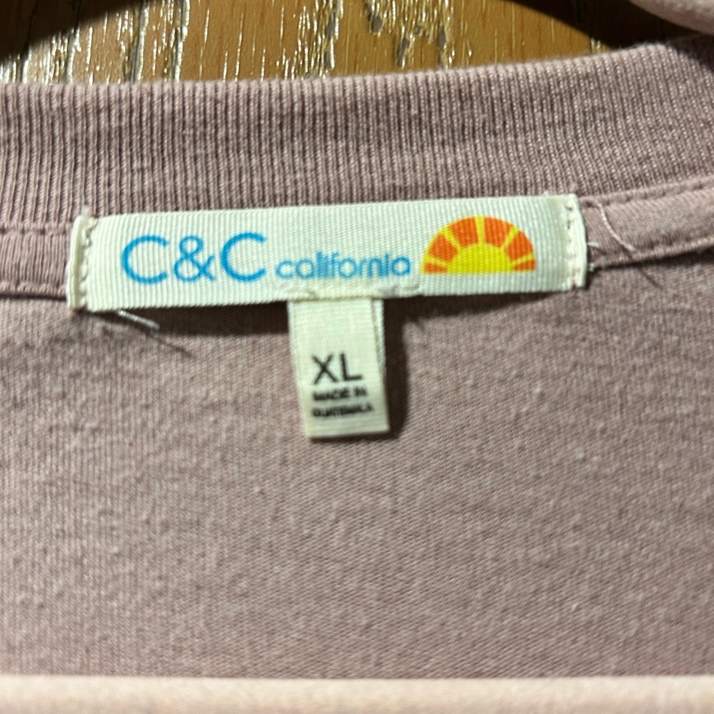 NWOT C&C California Long Sleeve Shirt - Light Pink - Picture 3 of 5